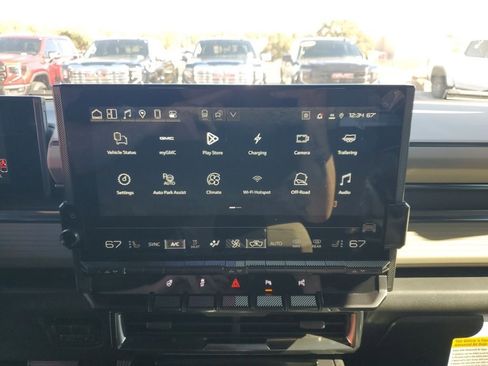 New 2026 GMC Hummer EV 2X image 38