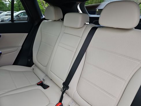 New 2026 Mercedes-Benz GLC 300 image 15