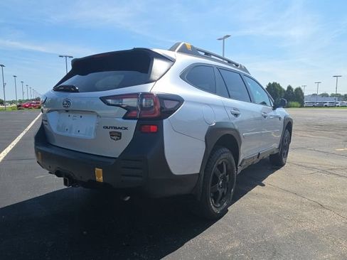 Certified 2025 Subaru Outback Wilderness AWD/4WD image 11
