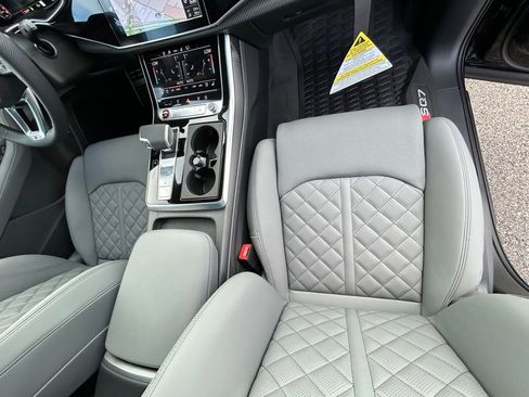 New 2026 Audi SQ7 Premium Plus image 47