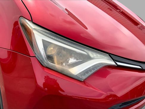 Used 2016 Toyota RAV4 XLE FWD image 28