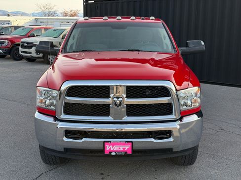 Used 2017 RAM 3500 Tradesman w/ Chrome Appearance Group image 3