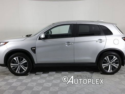 Used 2025 Mitsubishi Outlander Sport ES AWD/4WD image 8