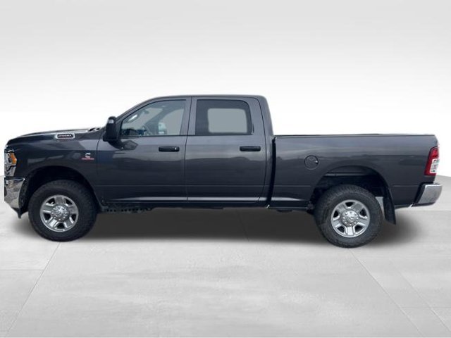 Used 2023 RAM 2500 Tradesman AWD/4WD image 3