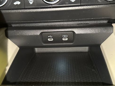 Used 2024 Honda Accord LX image 23