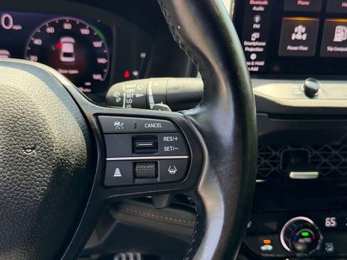 Used 2024 Honda Accord Sport image 17