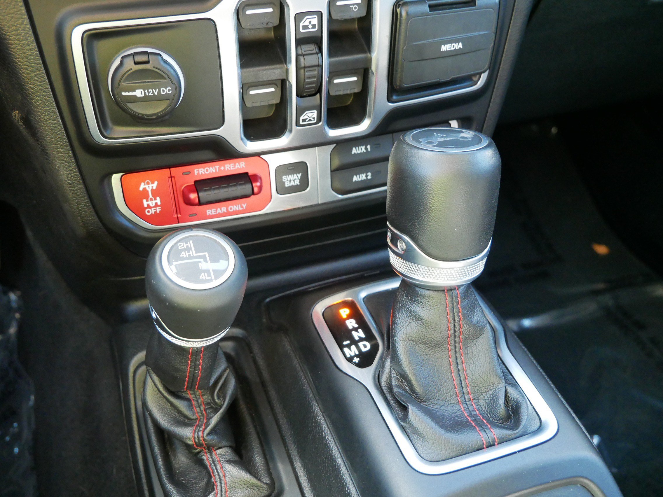 Used 2019 Jeep Wrangler Unlimited Rubicon AWD/4WD image 24