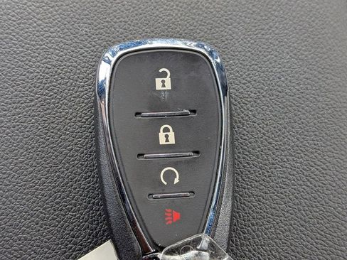 Used 2024 Chevrolet TrailBlazer LT w/ Driver Confidence Package FWD image 28