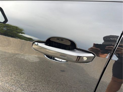 Used 2023 Audi S4 Prestige w/ Prestige Package image 19