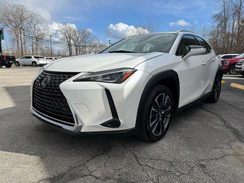 Used 2021 Lexus UX 250h w/ Premium Package image 7