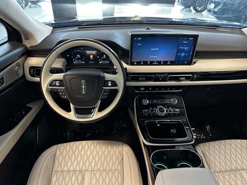 Certified 2022 Lincoln Nautilus Black Label w/ Cargo Utility Package AWD/4WD image 12