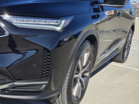 Certified 2025 Acura MDX w/ Technology Package image 10