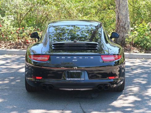Used 2016 Porsche 911 Carrera image 4