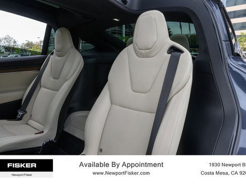 Used 2022 Tesla Model X image 18