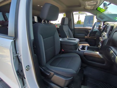 Used 2021 Chevrolet Silverado 1500 LT Trail Boss w/ Bed Protection Package image 26