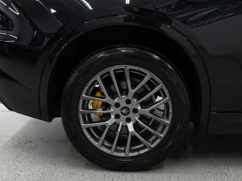 Used 2023 Maserati Grecale GT AWD/4WD image 37