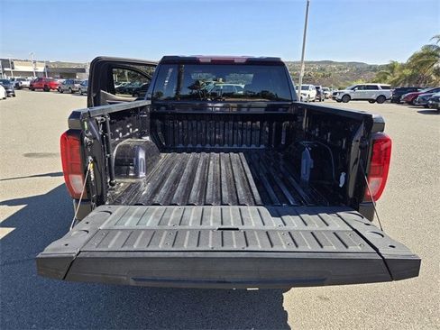 Used 2022 GMC Sierra 1500 Elevation image 10