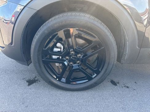 Used 2025 Kia Telluride SX Prestige X-Line image 9