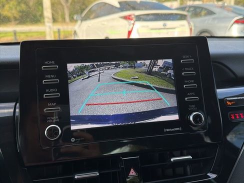 Certified 2022 Toyota Camry SE image 14