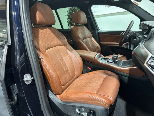 Used 2019 BMW X5 xDrive50i w/ M Sport Package AWD/4WD image 51