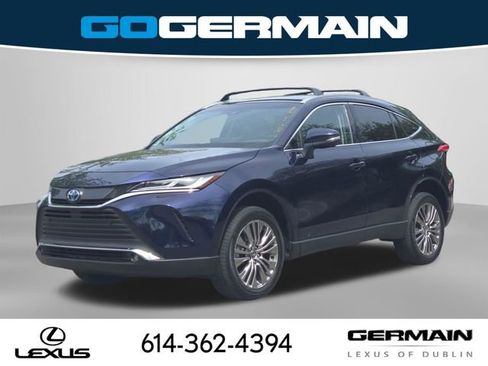 Used 2023 Toyota Venza XLE AWD/4WD image 3