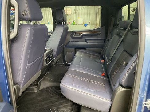 Used 2024 Chevrolet Silverado 1500 High Country w/ Technology Package image 39