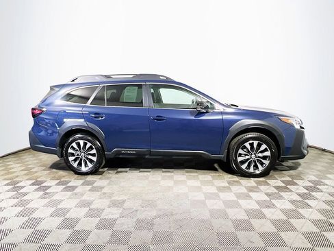 Used 2025 Subaru Outback Limited w/ Popular Package #2 AWD/4WD image 8