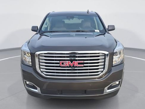 Used 2019 GMC Yukon SLT w/ Premium Edition image 8