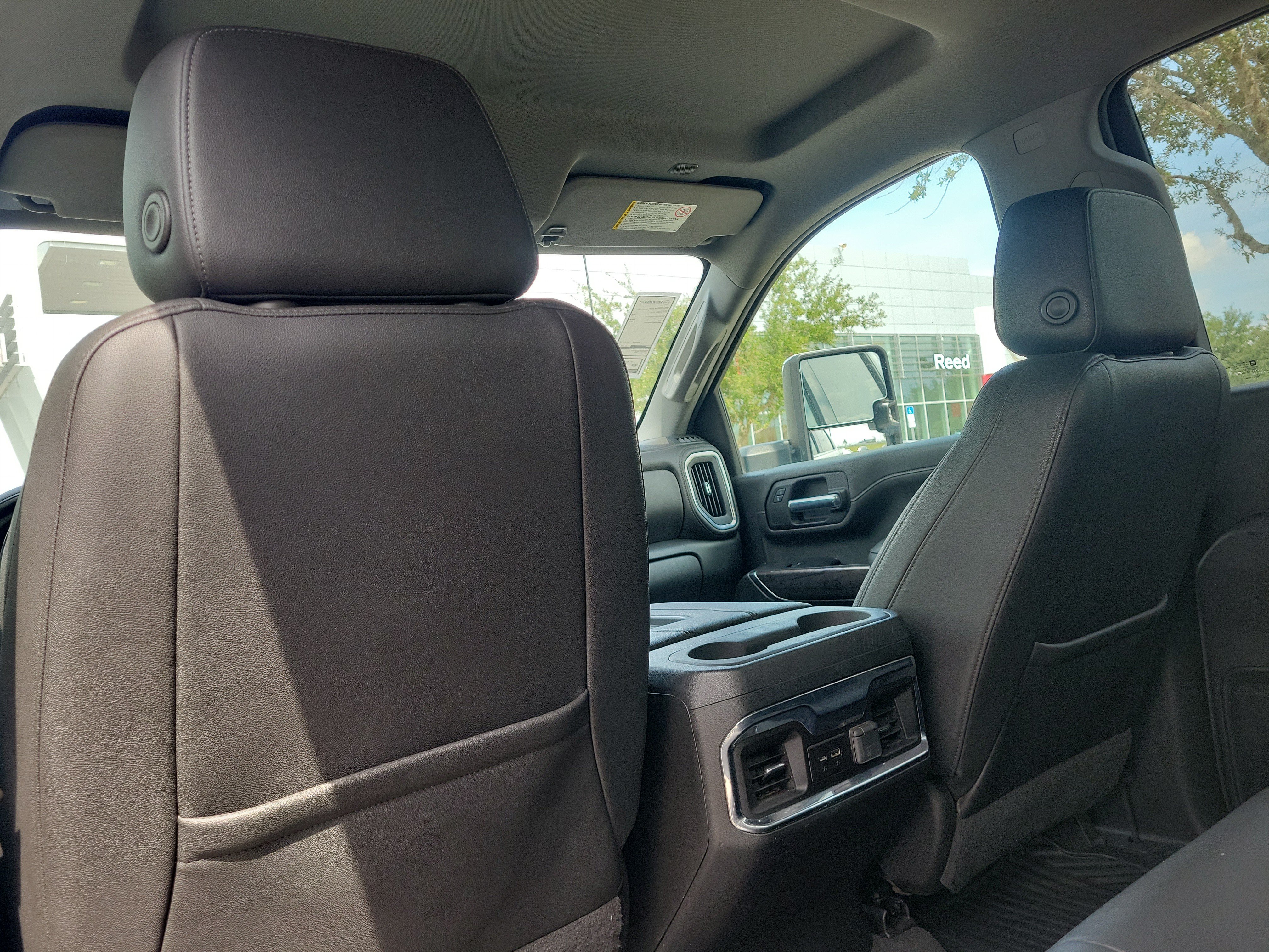Used 2022 Chevrolet Silverado 3500 LTZ w/ LTZ Plus Package AWD/4WD image 18
