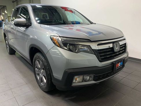 Used 2020 Honda Ridgeline RTL-E image 2