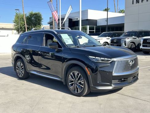 Certified 2026 INFINITI QX60 Luxe w/ Cargo Package FWD image 5
