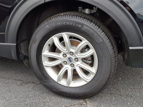 Used 2021 Ford Explorer 4WD image 8