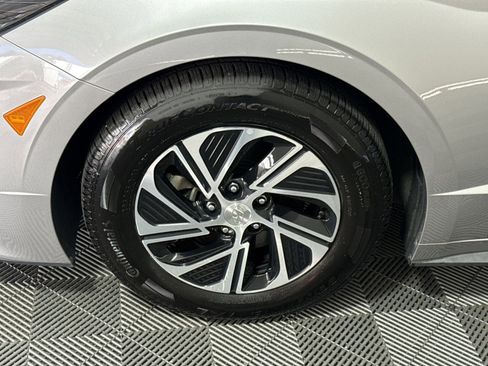 Used 2021 Hyundai Sonata Blue FWD image 12