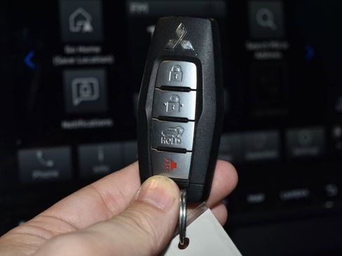 Used 2024 Mitsubishi Outlander SE image 18