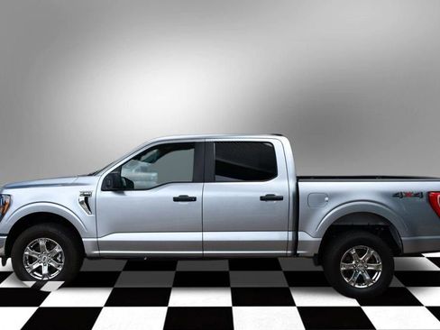 Used 2023 Ford F150 XLT image 4