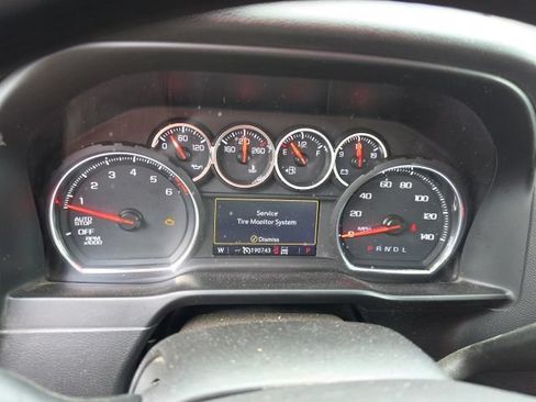 Used 2019 Chevrolet Silverado 1500 LT w/ Fleet Comfort Package AWD/4WD image 11