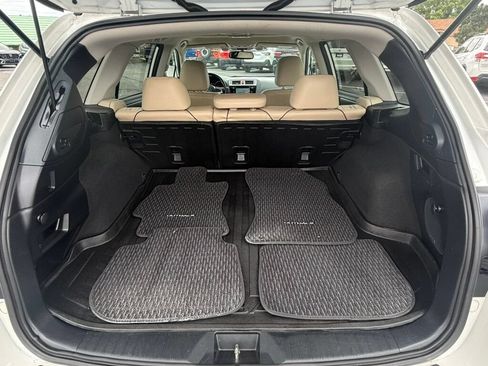 Used 2016 Subaru Outback 2.5i Limited AWD/4WD image 42