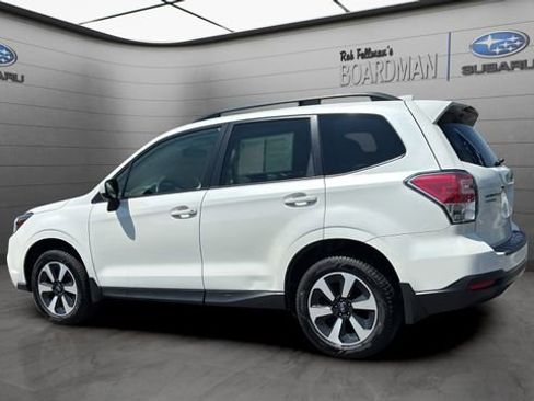 Used 2018 Subaru Forester 2.5i Premium w/ All-Weather Package AWD/4WD image 8