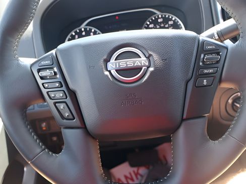 Used 2026 Nissan Frontier SV w/ All-Weather Content Package AWD/4WD image 18