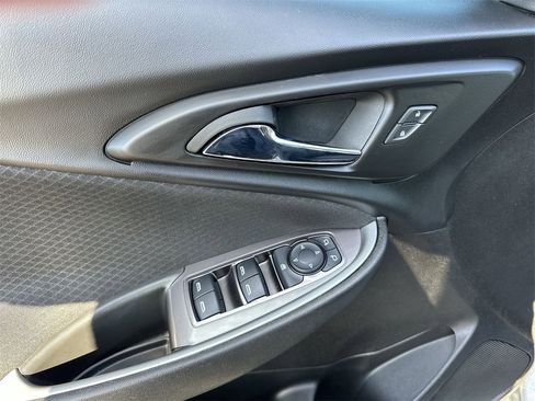 Used 2023 Chevrolet Malibu LT image 13