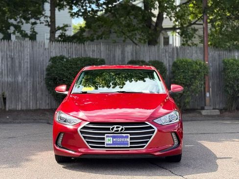Used 2017 Hyundai Elantra Value Edition FWD image 9