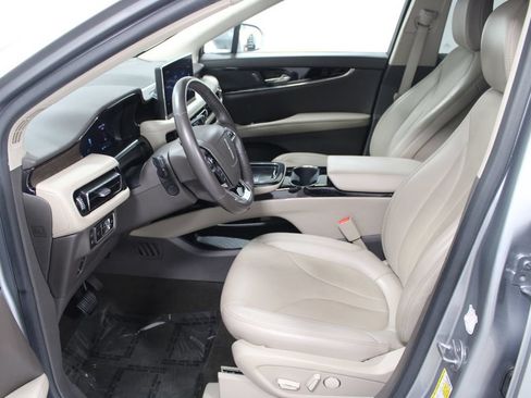 Used 2023 Lincoln Nautilus Reserve FWD image 22