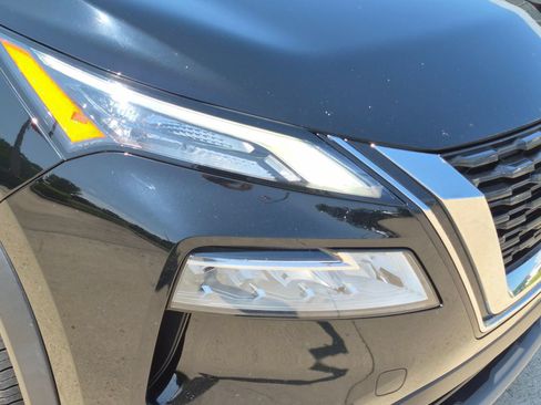 Certified 2022 Nissan Rogue SV AWD/4WD image 36