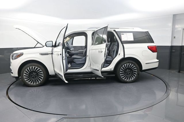 Used 2020 Lincoln Navigator Black Label AWD/4WD image 38