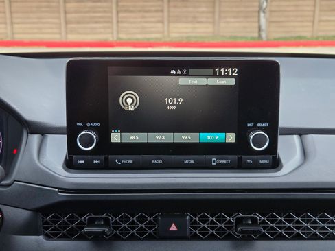 Used 2024 Honda Accord LX image 17