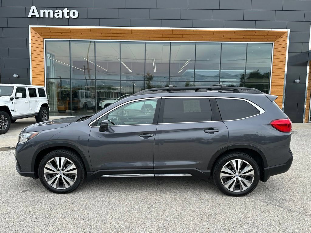 Used 2020 Subaru Ascent Limited w/ Technology Package AWD/4WD image 11