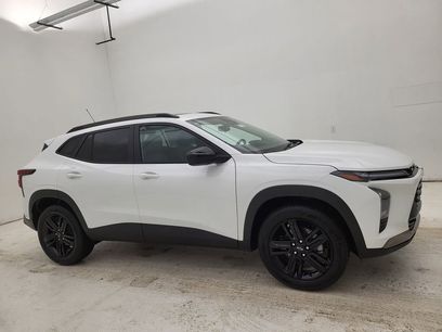 New 2026 Chevrolet Trax ACTIV w/ Sunroof Package