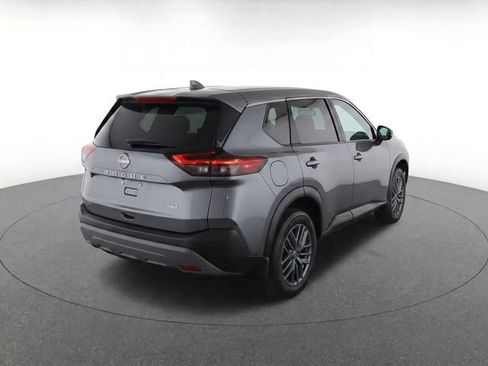 Used 2023 Nissan Rogue SV w/ SV Premium B Package AWD/4WD image 3