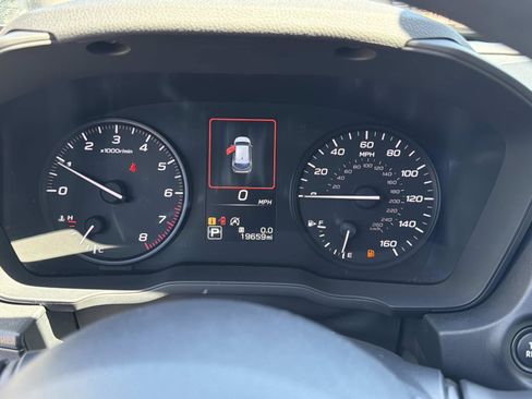 Certified 2024 Subaru Impreza 2.0i AWD/4WD image 16