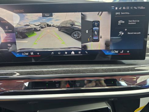 New 2026 BMW 740i RWD image 17